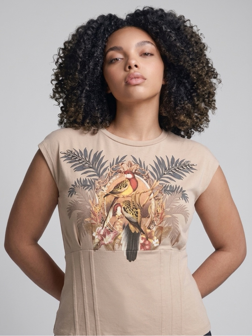 GUESS Guess Women's Parakeet Graphic Print Corset-Waist T-Shirt